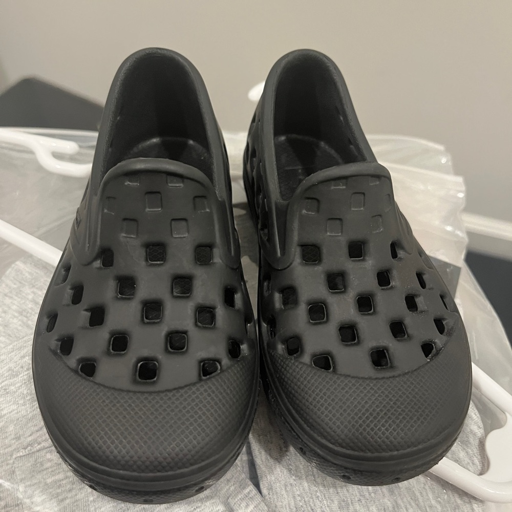 Vans Slip-On TRK Shoe so 6c